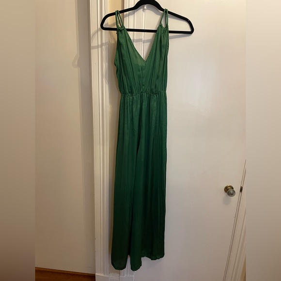 Zara Pants - ZARA NWT Pantsuit Beautiful